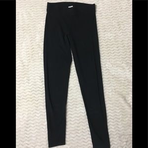 Pink Victoria’s Secret black leggings